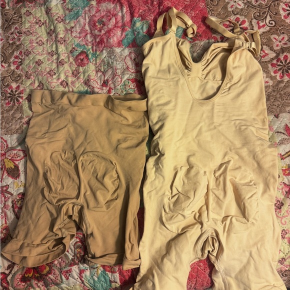 SKIMS Tan Shapewear Set - Picture 2 of 3